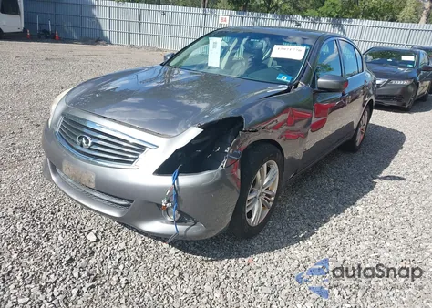 2013 Infiniti G37X из США, поврежденный, VIN JN1CV6AR9DM357838